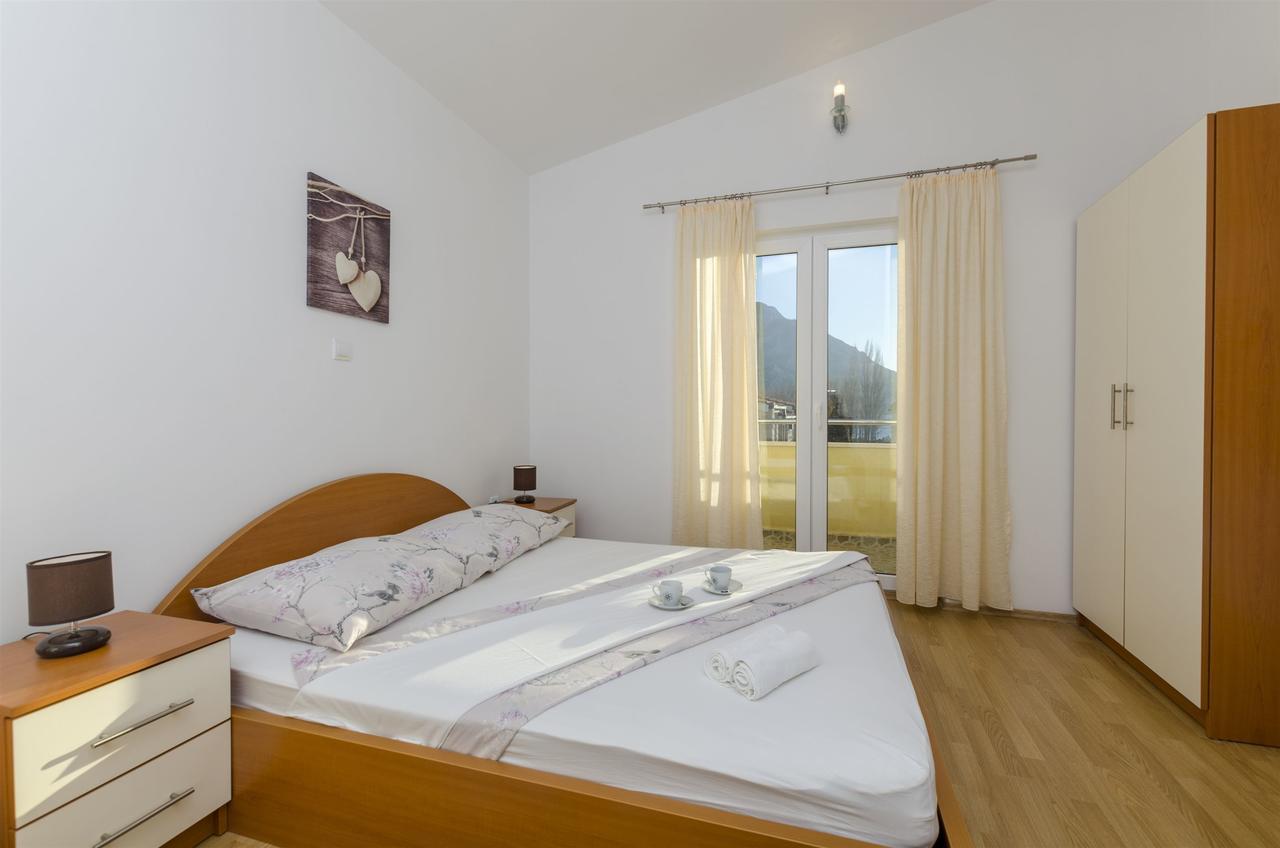 Apartments Srecko Duce Ngoại thất bức ảnh